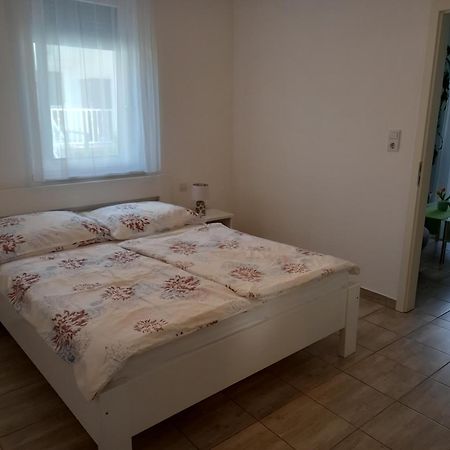 Orchidea Apartman Mosonmagyaróvár Dış mekan fotoğraf